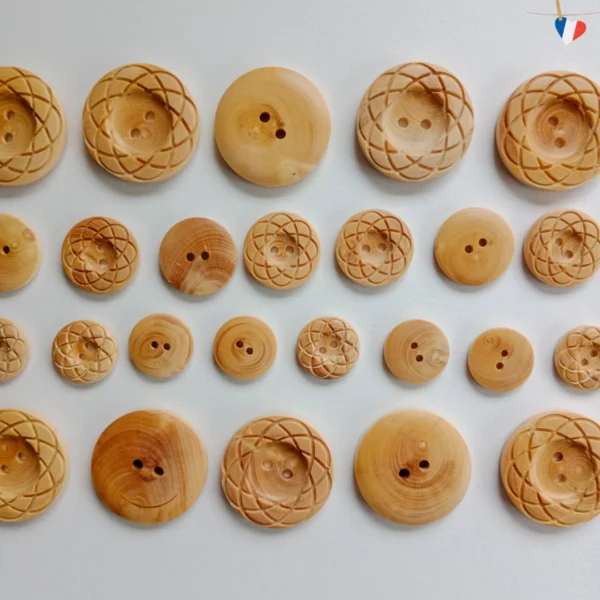 Boutons en bois du Jura - Rose des bois – Image 2