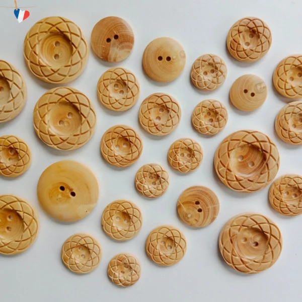 Boutons en bois du Jura - Rose des bois