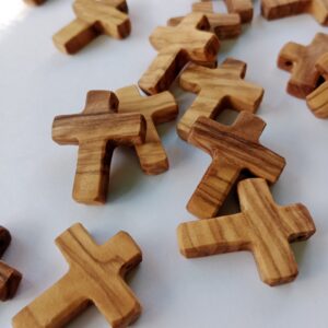 Perles croix en bois d'olivier - Fabrication française